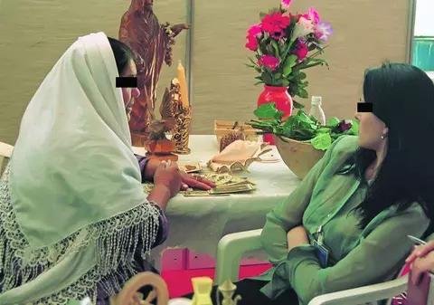 Incredibil! Ce a păţit o femeie din Piteşti care încercat să scape de soţul ei cu ajutorul unei ”vrăjitoare”