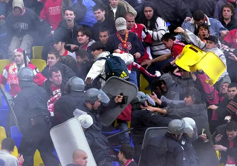 VIDEO / Incidente grave la derby-ul Bulgariei, Levski - ŢSKA