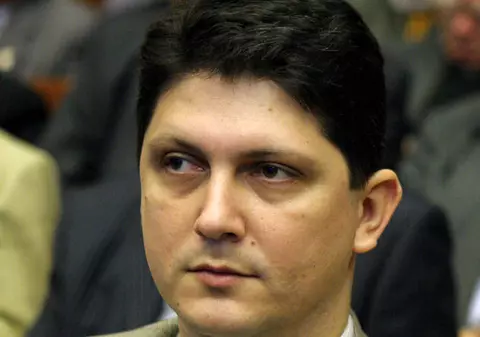 Contre între Corlăţean şi BEC
