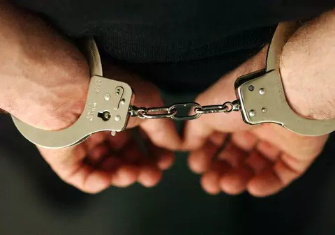 Bărbatul care a ucis o tânără din Alexandria, cunoscută pe Facebook, a fost arestat pentru 30 de zile 