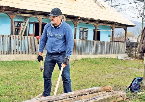 «Întinereşte» casele bătrâneşti