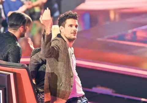 EXCLUSIV | Chirilă moare după Lori!  DETALII PICANTE din culisele show-ului «Vocea României»