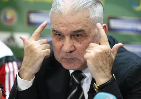 BOMBĂ. Surpriză de PROPORŢII oferită de Iordănescu. Pe cine a CONVOCAT în ultimul moment 