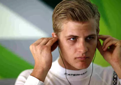 Marcus Ericsson semnează cu Sauber pentru 2015!