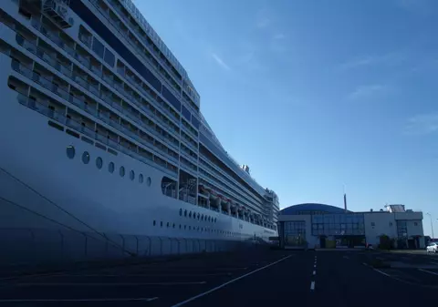 ACCIDENT la CONSTANȚA! DOUĂ NAVE s-au CIOCNIT în PORT!