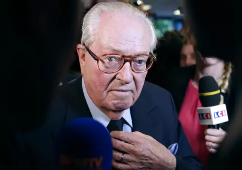 Politicianul francez Jean-Marie Le Pen, condamnat pentru declaraţii rasiste despre romi