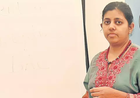 O indiancă vrea să facă «revoluţie» la Bac