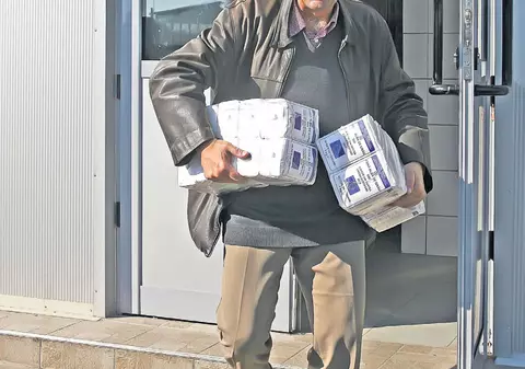 Cine primește ajutoare alimentare de la UE. De unde și cum pot fi ridicate