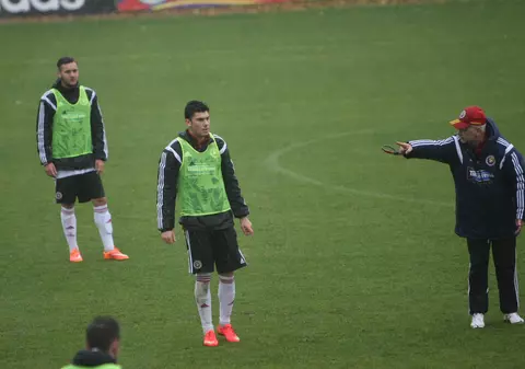 AMICAL / ROMÂNIA - DANEMARCA. Roman, în gura Generalului