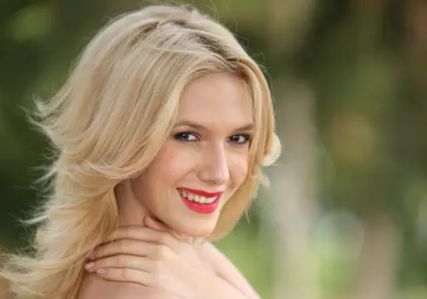 Nu mai joacă în telenovele, dar încă fac bani din ele!