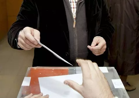 PROFILUL CANDIDATULUI PERFECT. După ce SE GHIDEAZĂ OAMENII când ALEG?