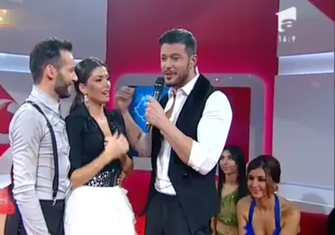 SE ÎNFIRIPĂ CEVA? SCHIMB SAVUROS DE REPLICI între VICTOR SLAV ŞI ALINA PUŞCAŞ: "Vrei să îmi propui ceva?"