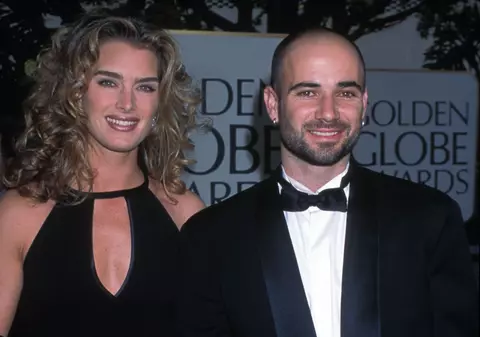 Brooke Shields, DEZVĂLUIRI INCREDIBILE despre CĂSNICIA cu Andre Agassi. FĂCEA CRIZE de GELOZIE și era VIOLENT