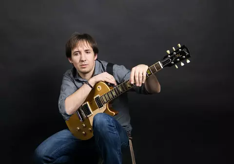 PREMIERĂ LIBERTATEA.RO | Arthur lansează astăzi videoclipul piesei “Dacă”!