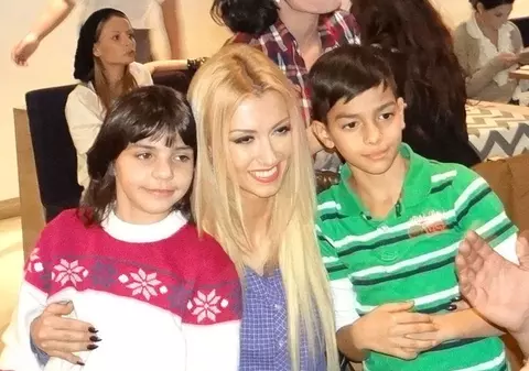 Andreea Bălan a pus gheara pe copii! | FOTO