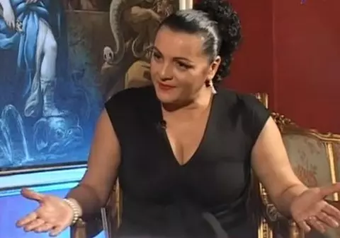CORNELIA CATANGA: ”PRIMA NOAPTE de AMOR cu PĂDUREANU a fost CU PANTOFII în PICIOARE!”