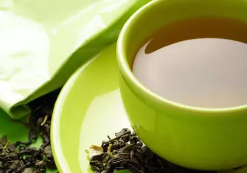 TU LE RECUNOȘTI? Antibioticele naturale din CĂMARA TA