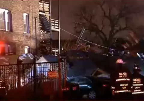 Explozie la Chicago! O clădire de locuinţe s-a prăbuşit | VIDEO