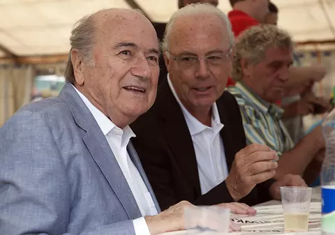 Cutremur la nivel înalt! Franz Beckenbauer, anchetat de FIFA