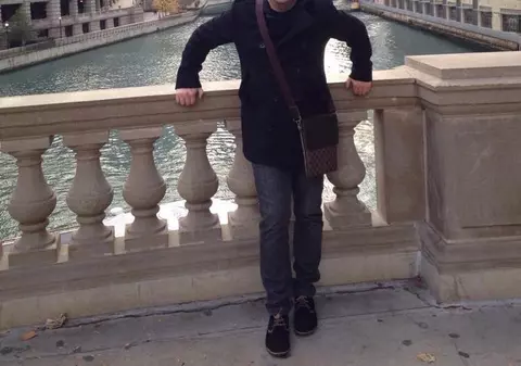 A FUGIT DIN ȚARĂ! Un cântăreț român s-a mutat în SUA