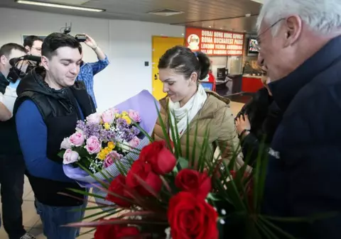Familia Halep, achiziție de 180.000 de euro. Cu ce mașină era așteptată Simona la aeroport