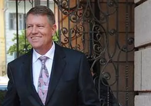 10 RĂSPUNSURI SURPRINZĂTOARE ale lui KLAUS Iohannis: "Mickey Mouse sau Santa Claus?"