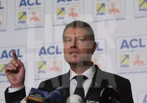 POSTAREA de MII de LIKE-uri. RĂSPUNSUL NEAȘTEPTAT al lui KLAUS IOHANNIS la INVITAȚIA lansată de Simona Halep