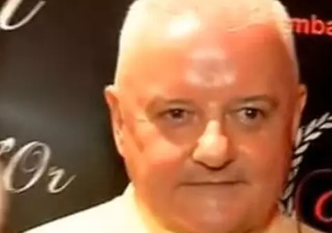 REPLICA TĂIOASĂ a lui IRINEL COLUMBEANU când a fost întrebat de când nu a mai vorbit fiica sa cu MONICA GABOR!