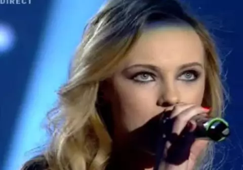 NU A ȘTIUT NIMENI asta despre ea! CE DETALIU a ieșit la IVEALĂ despre LARISA, concurenta LOREDANEI de la ”VOCEA ROMÂNIEI”?