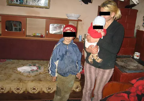 România, țara unde PREZERVATIVUL și ANTICONCEPȚIONALELE sunt încă O RUȘINE. Rezultatul: 10.000 de MAME ADOLESCENTE!