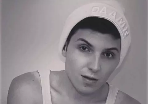 PREMIERĂ | ASCULTĂ piesa "Mistletoe" cântată de Mike, JUSTIN BIEBER de România | VIDEO