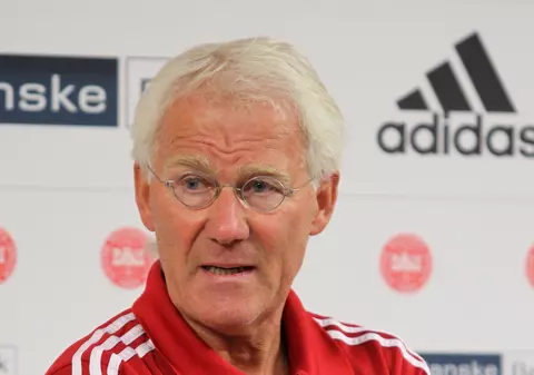 AMICAL ROMÂNIA - DANEMARCA / Morten Olsen nu se teme de Iordănescu: ^i-a pus pe tavă echipa de start cu cinci ore şi jumătate înainte de meci 