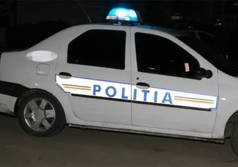 Ţeparii au vrut să o păcălească pe bătrână, dar i-a înţepat ea