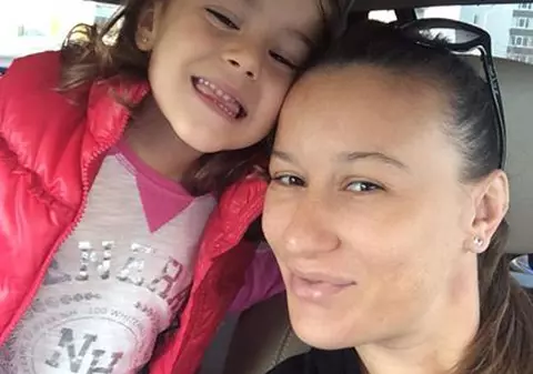 Raluca Sandu trebuie SĂ NASCĂ în curând, dar nu RENUNȚĂ la acest OBICEI. Fanii sunt ȘOCAȚI