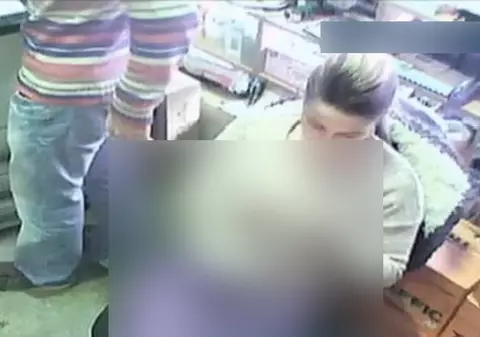 IMAGINI din CASELE ROMÂNILOR au ajuns FĂRĂ VOIA lor pe INTERNET. AFLĂ cum a FOST POSIBIL și dacă te AFLI printre ei | VIDEO