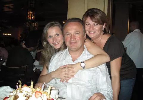 EXCLUSIV / La o zi după Nadia, o altă gimnastă de EXCEPŢIE îşi serbează ziua de naştere. ^Cu ce bunătăţi se pregăteşte Teodora Ungureanu să-şi întâmpine oaspeţii. Ce o face cel mai FERICITĂ la vârsta de 54 de ani