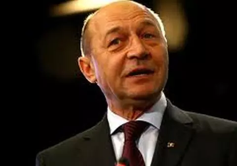 Traian Băsescu este din nou bunic! Fiica lui, Ioana, a născut un băiețel