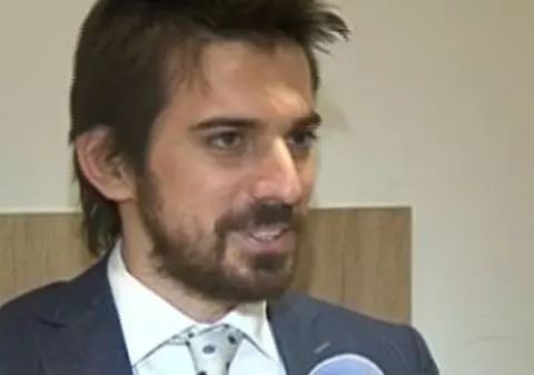 SURPRIZE, SURPRIZE din partea PACIENȚILOR ROMÂNI pentru TURCUL ANDREEI MARIN: ”VENEAU cu PROBLEME GINECOLOGICE!”