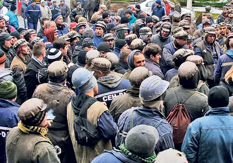 S-au răsculat minerii din Valea Jiului