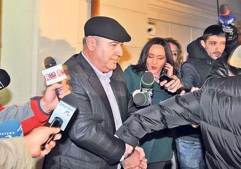 «Greii» din dosarul Microsoft vor acasă de Revelion