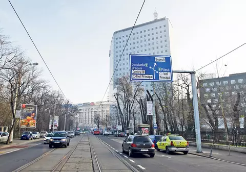 Traficul a ajuns la mâna inelelor
