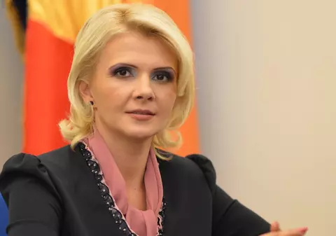 VEȘTI BUNE pentru BUGETARI! Ar putea PRIMI BANI în PLUS!