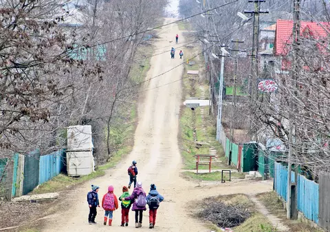 Când eşti la Roma, poartă-te ca în... Moldova!