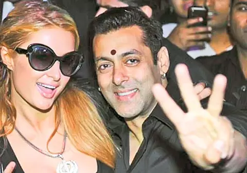 Salman Khan a pus ochii pe Paris Hilton