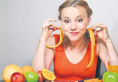 BUCĂTĂRIE | Portocala, gustoasă şi… utilă