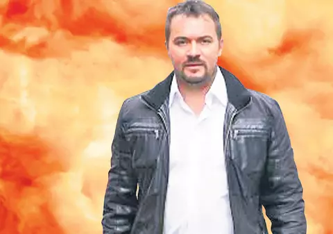 Desperado după like-uri! Fabuloasa poveste a românului Tony Poptămaş, trubadurul iubirii pe Facebook