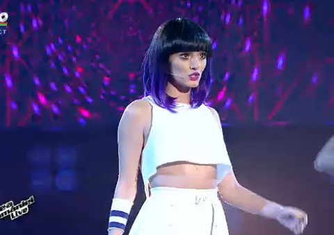 Alexandra Stan i-a încins pe toți la Vocea României, cu ”Cherry Pop”. Cum a apărut solista! FOTO