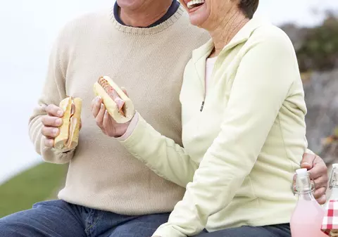 Persoanele care se simt mai tinere trăiesc mai mult