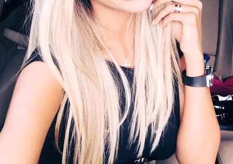 Bianca Drăgușanu, PALMĂ PENTRU CRITICI: ”La cină servesc acești pantofi”