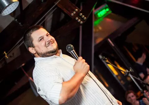 CÂT DE DULCE este FETIȚA LUI BOBONETE! La trei LUNI SEAMĂNĂ CU TATA și este la FEL DE HAIOASĂ! FOTO ÎN ARTICOL